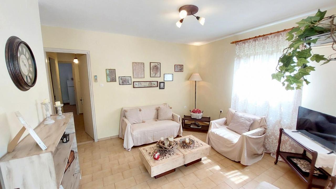 Lourantos Studios & Apartments Вати Екстериор снимка