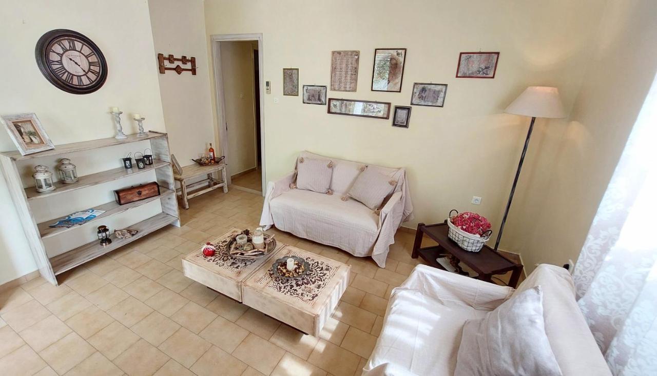 Lourantos Studios & Apartments Вати Екстериор снимка