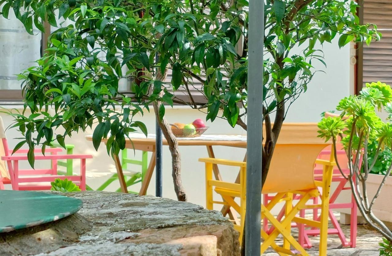Lourantos Studios & Apartments Вати Екстериор снимка