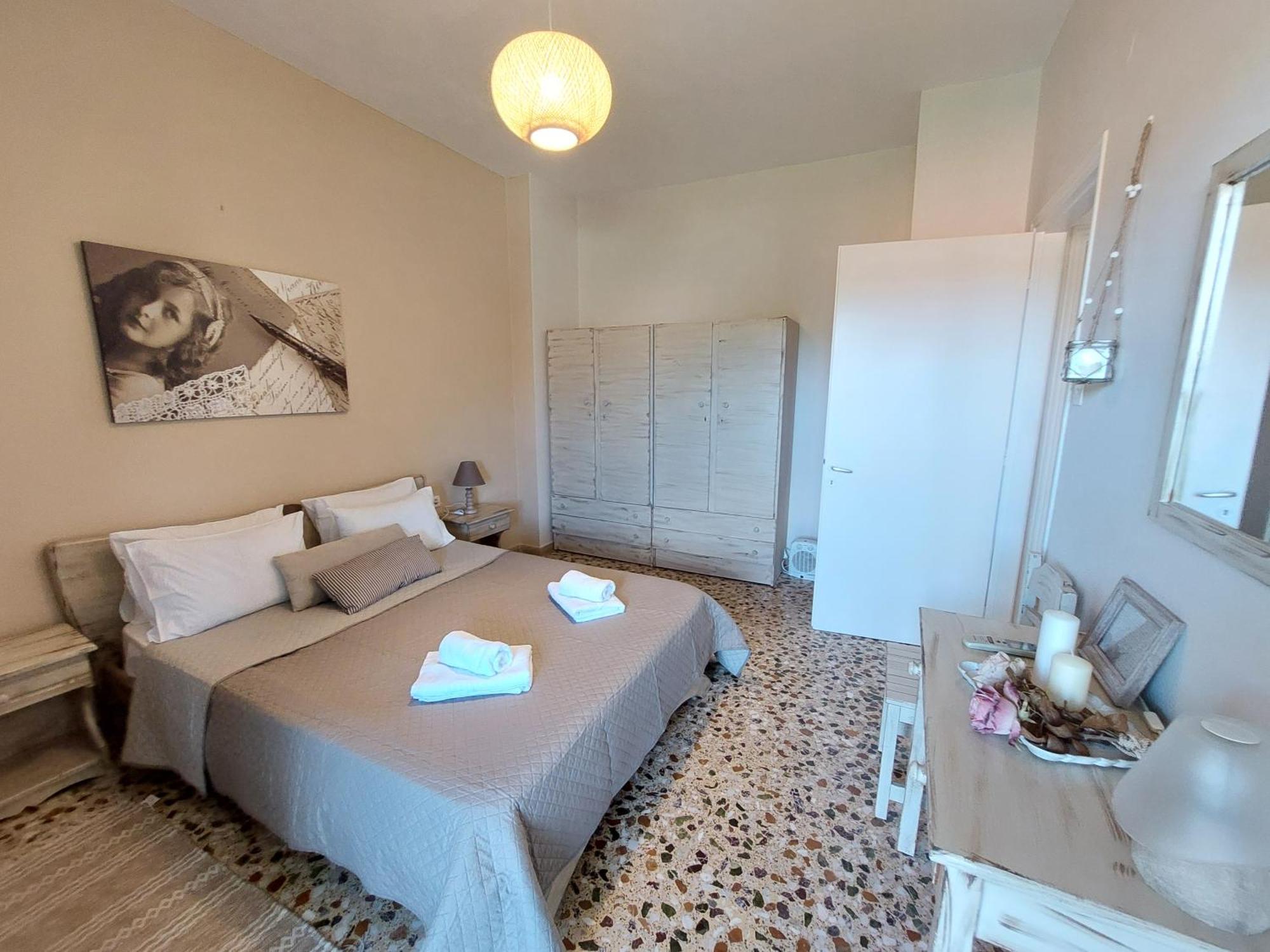 Lourantos Studios & Apartments Вати Екстериор снимка