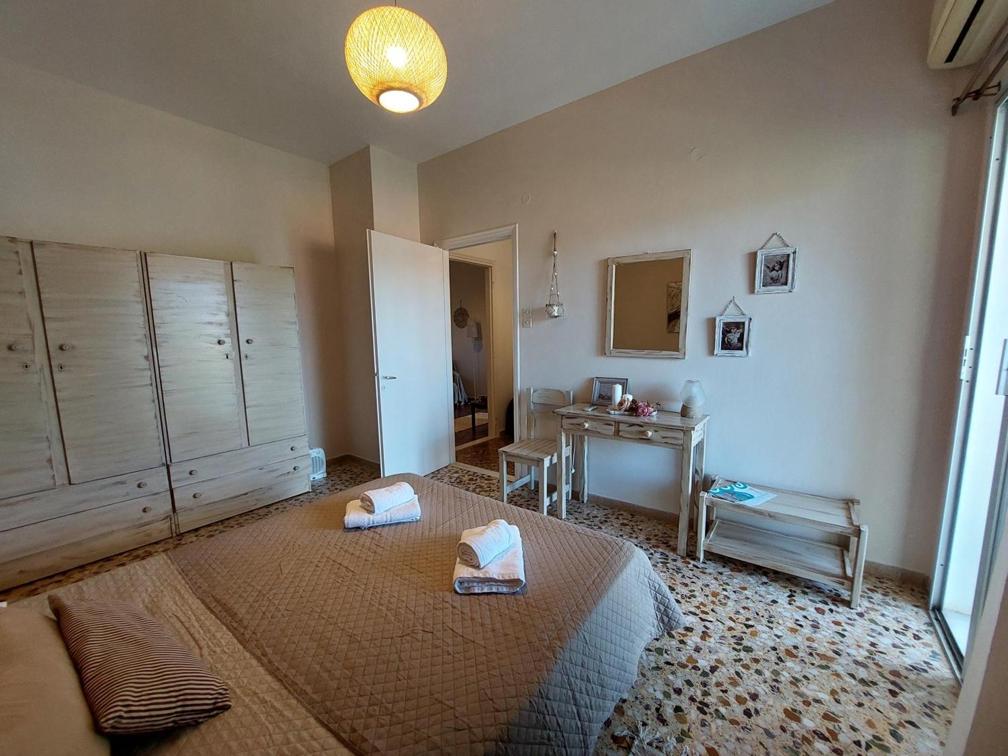 Lourantos Studios & Apartments Вати Екстериор снимка